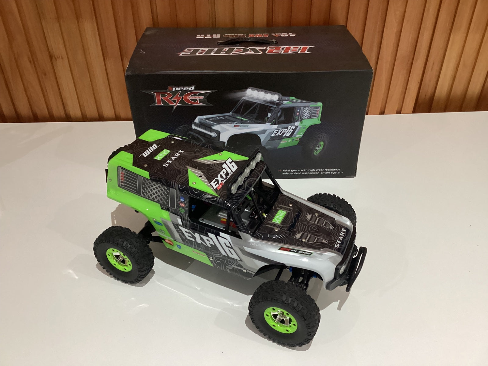 Auto Radio control Wltoys Jeep EXP16 escala 1/12 4x4